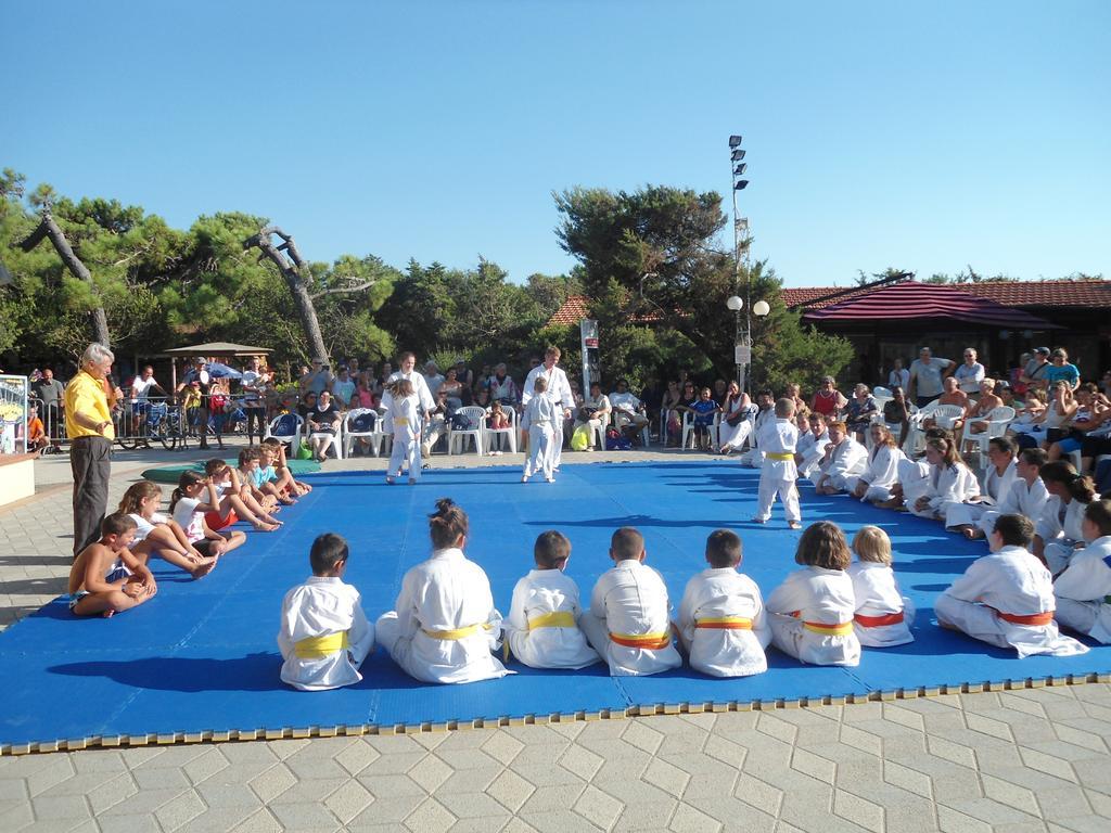 Camping Village Le Esperidi Marina Di Bibbona Esterno foto