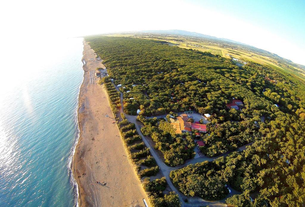 Camping Village Le Esperidi Marina Di Bibbona Esterno foto