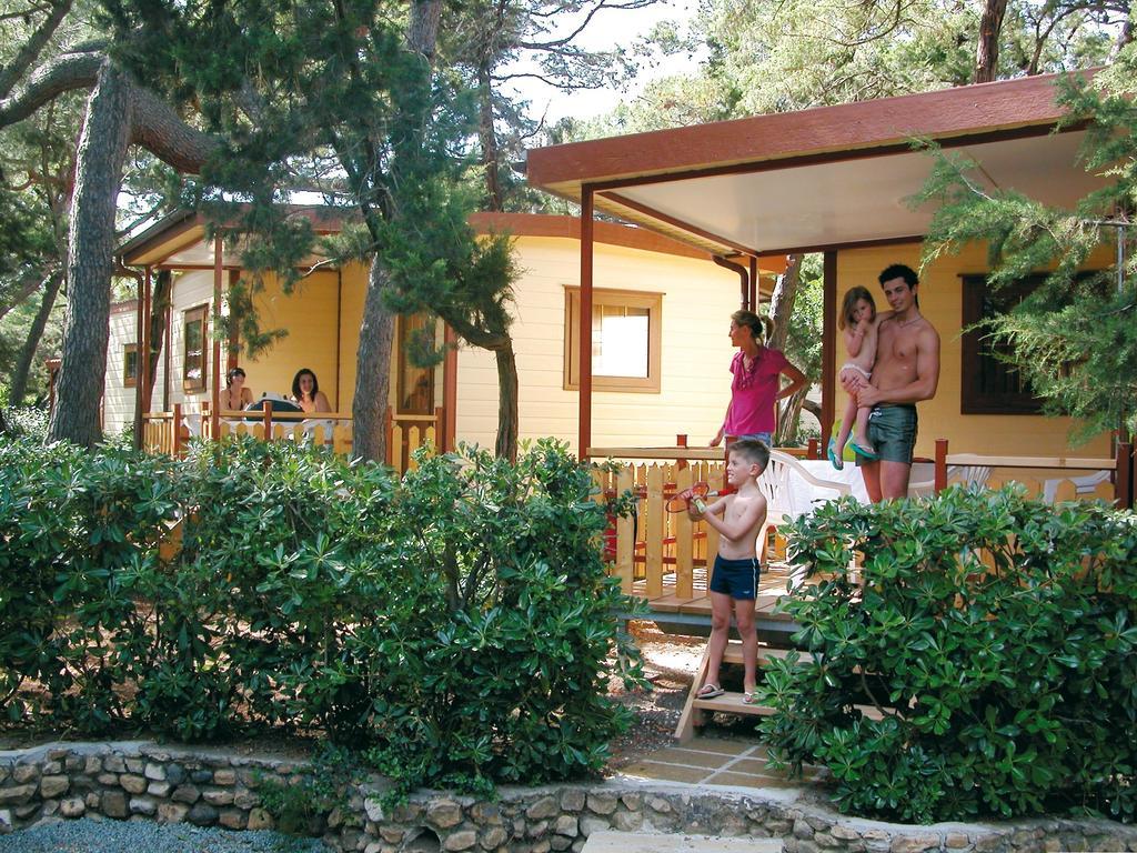Camping Village Le Esperidi Marina Di Bibbona Esterno foto