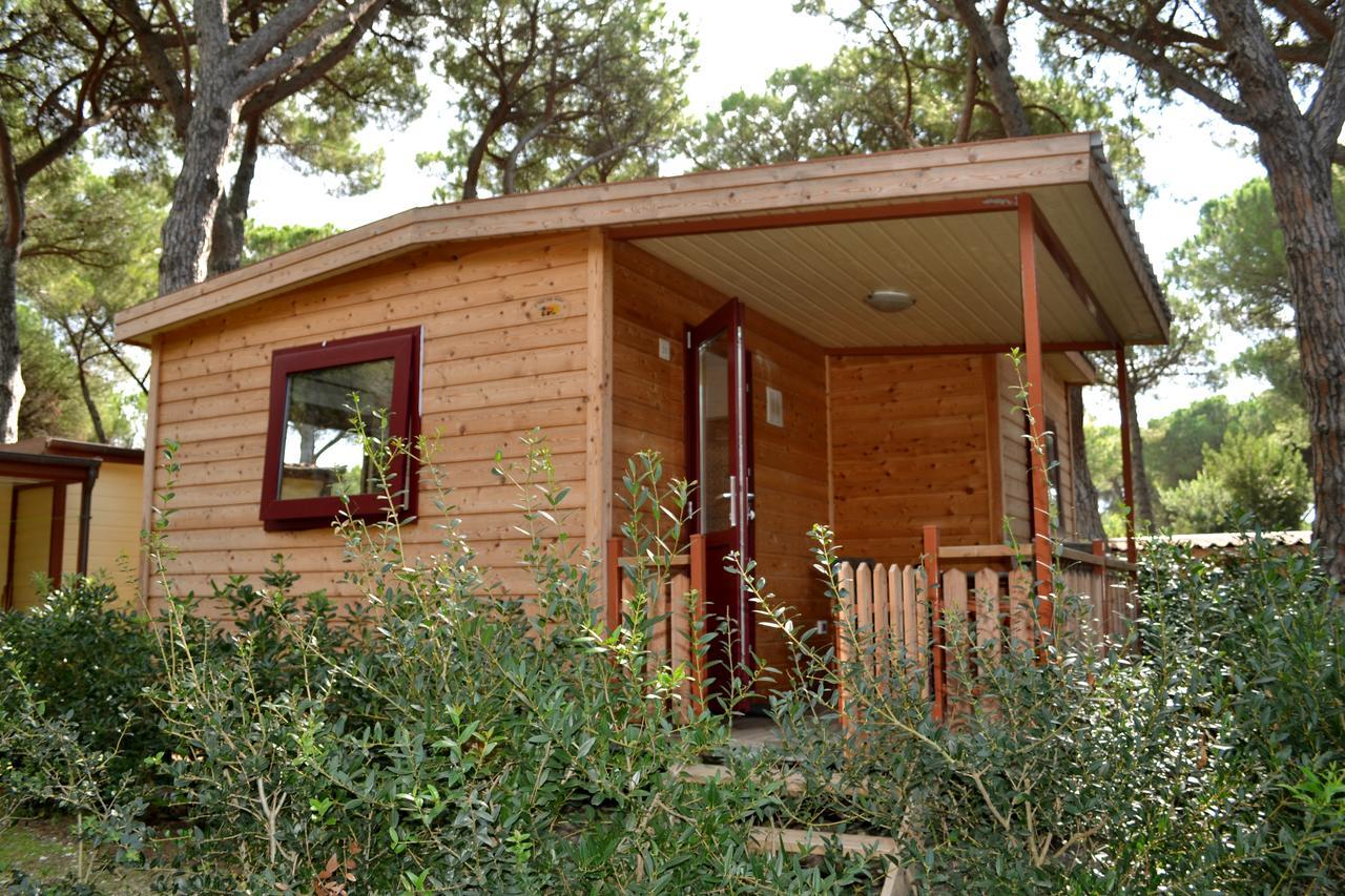Camping Village Le Esperidi Marina Di Bibbona Esterno foto